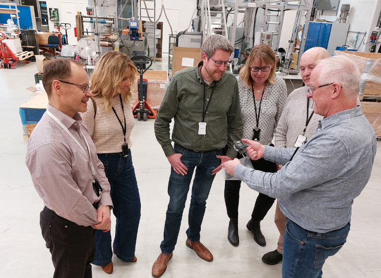 Mediplast and Serres representatives in Serres factory, Kauhajoki.